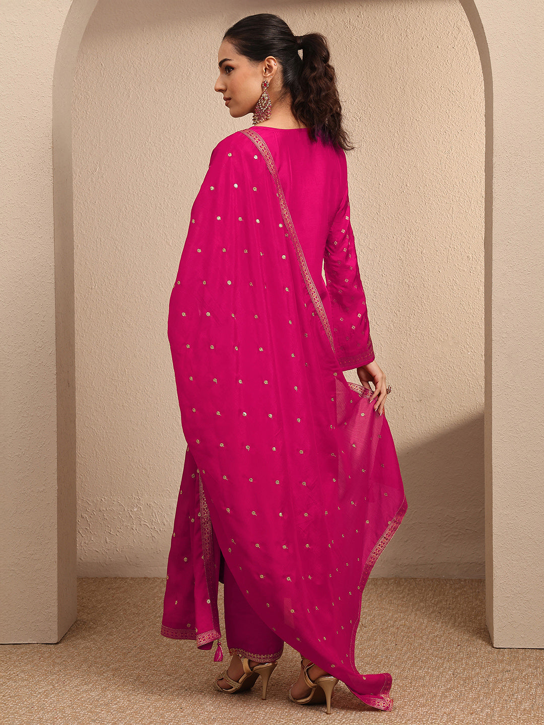 sanjhshringar Pink Embroidered Silk Blend Straight Suit Set With Dupatta