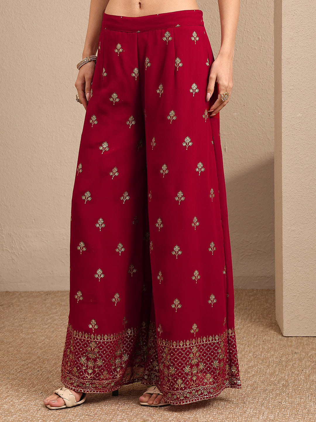 sanjhshringar Red Embroidered Georgette Straight Suit Set With Dupatta