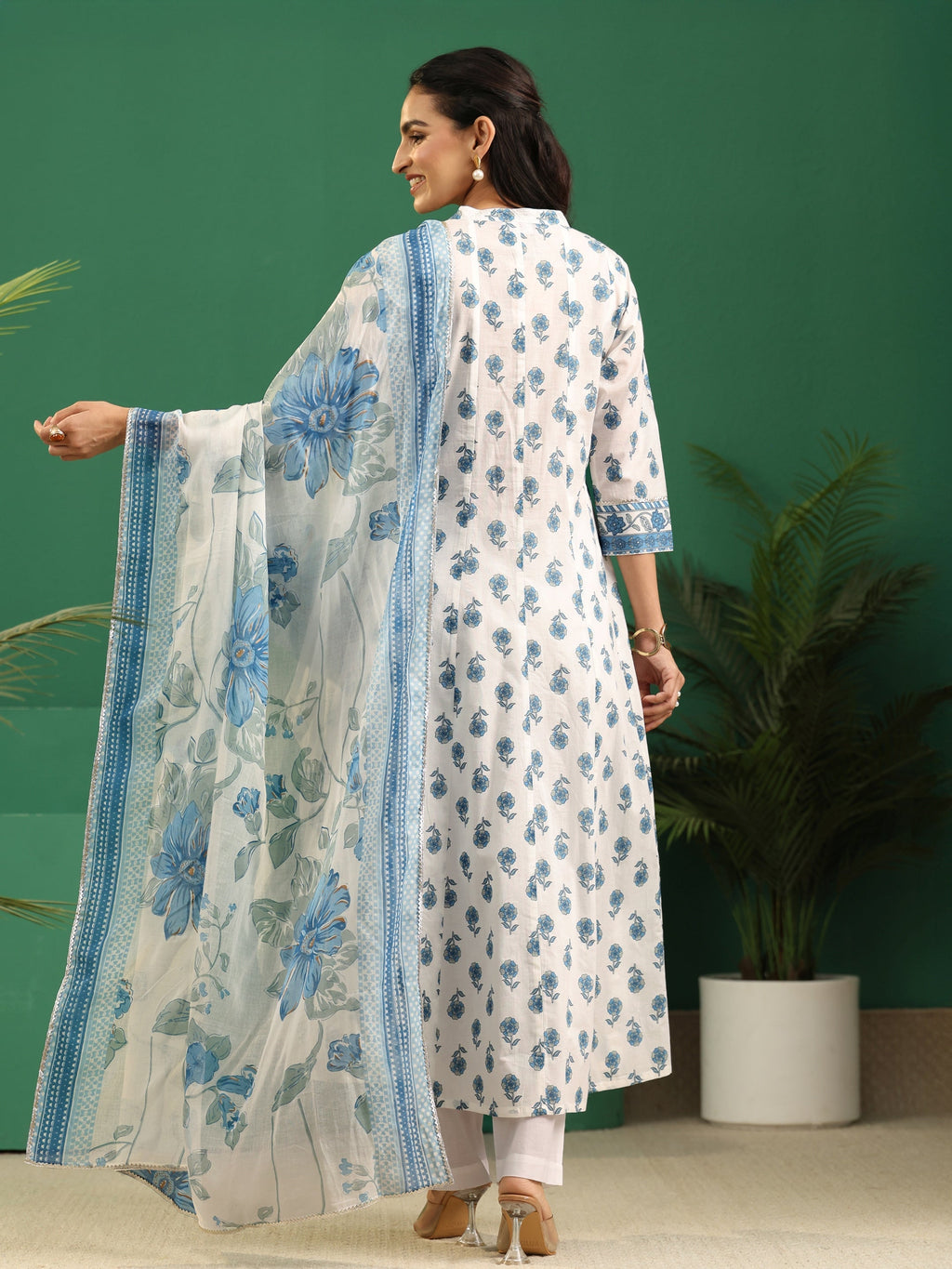 sanjhshringar White Floral Printed Cotton Anarkali Suit Set