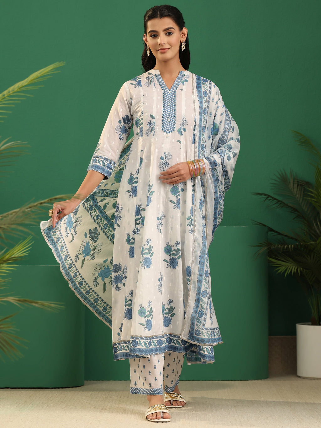 sanjhshringar White Floral Printed Cotton Anarakali Suit Set