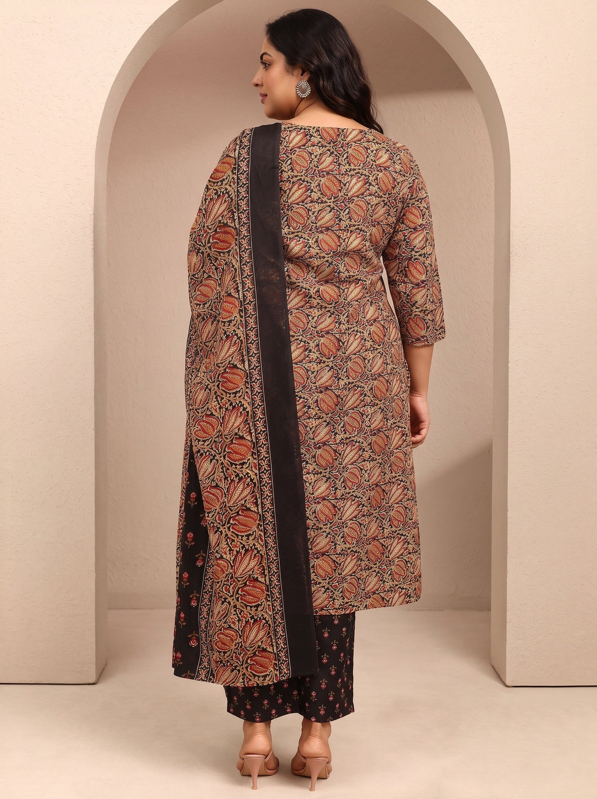 Plus Size Black Printed Cotton Blend Straight Suit Set With Dupatta