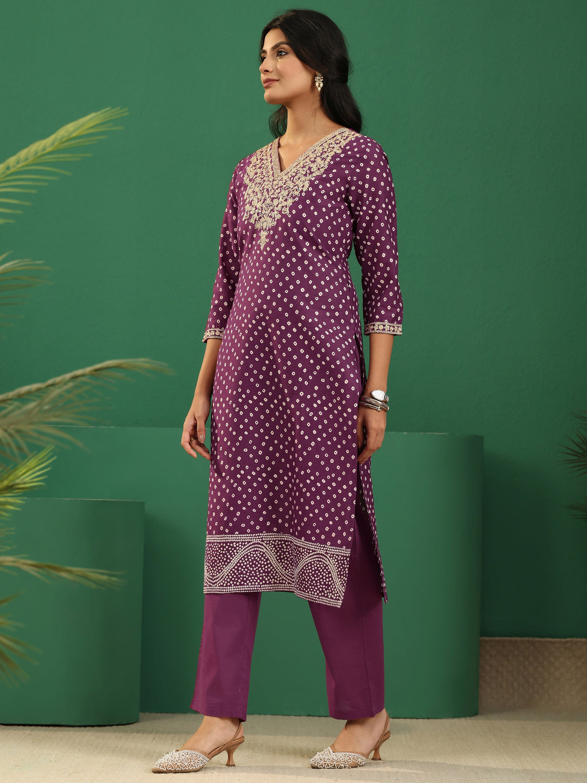 sanjhshringar Burgundy Bandhani Cotton Straight Suit Set