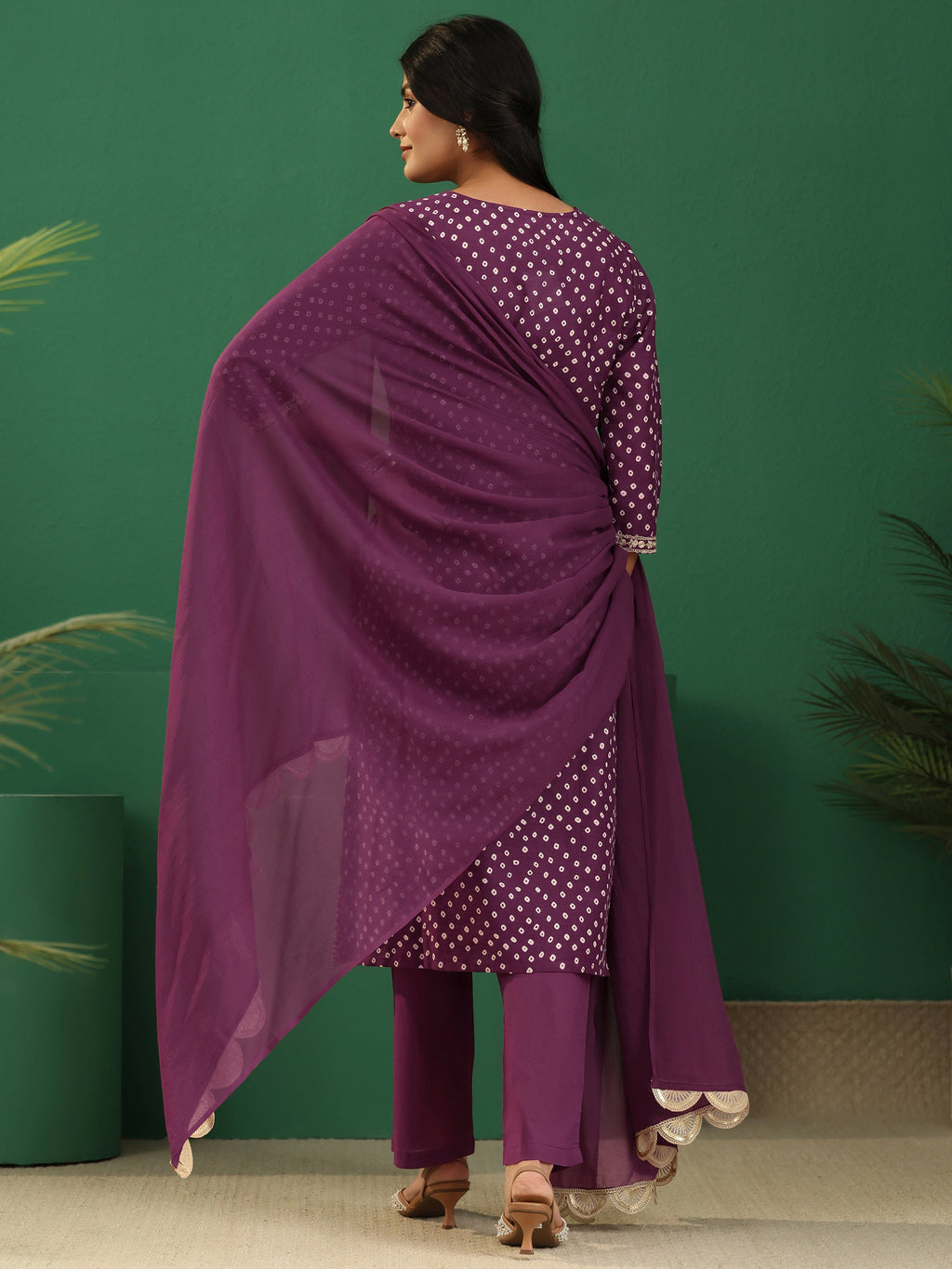 sanjhshringar Burgundy Bandhani Cotton Straight Suit Set