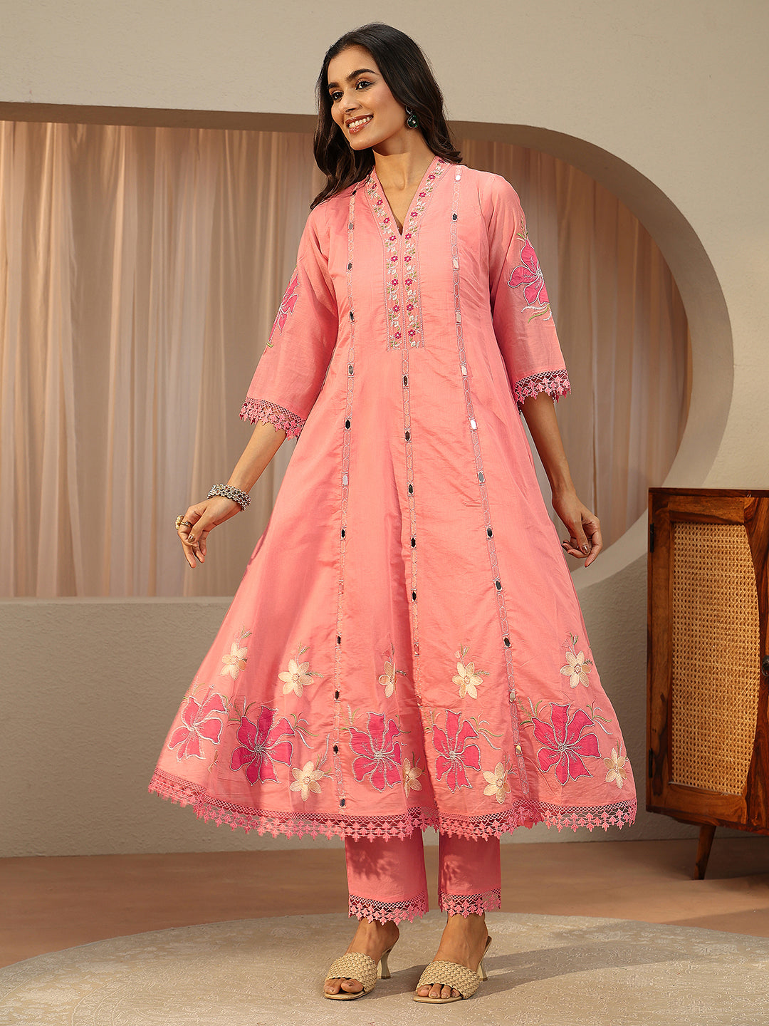 sanjhshringar Pink Floral Embroidered Silk Blend A-Line Suit Set With Dupatta